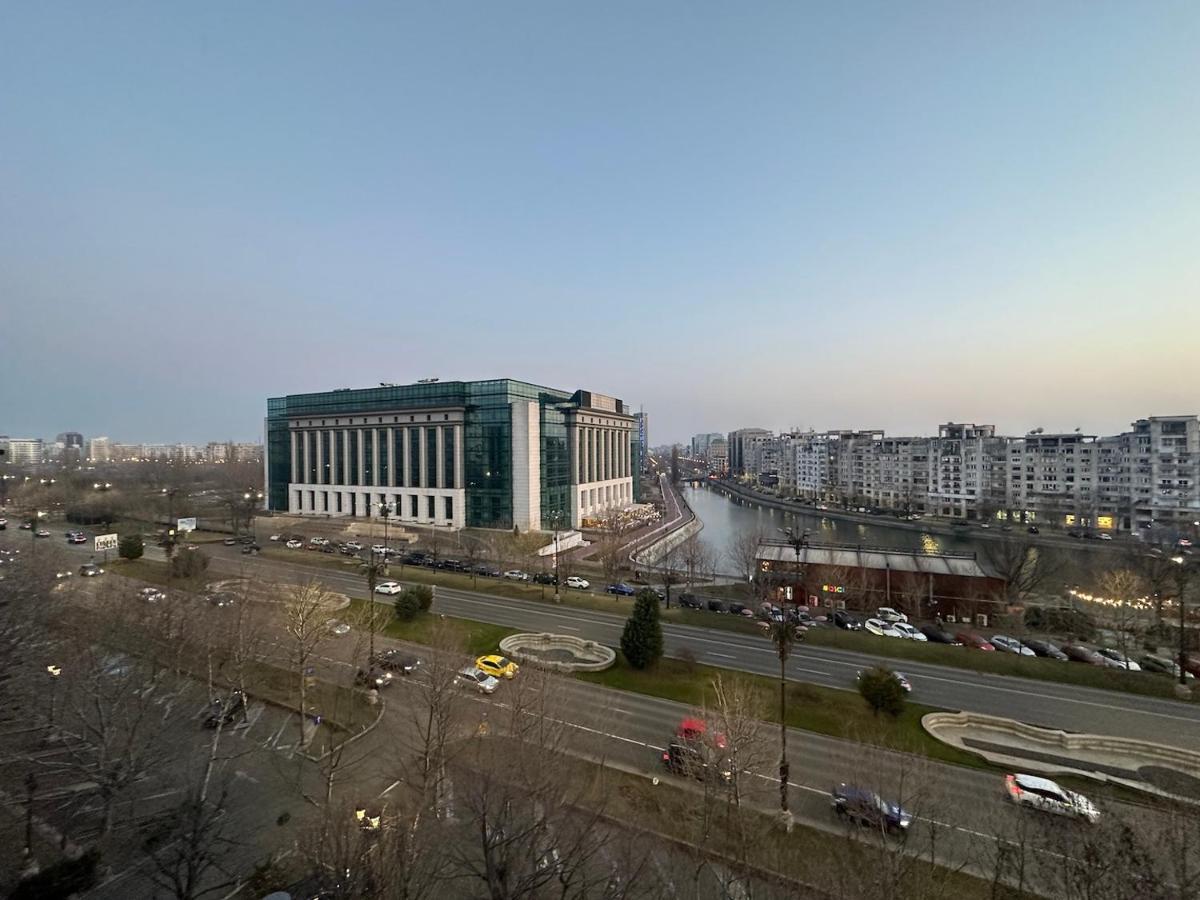Unirii Lake Tribunal 부쿠레슈티 외부 사진