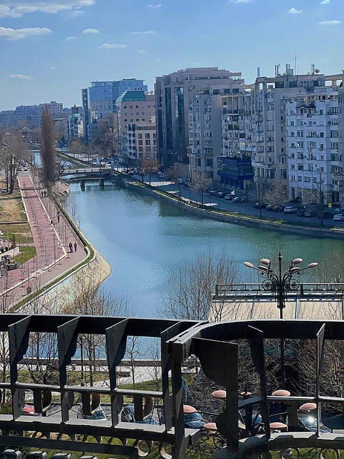 Unirii Lake Tribunal 부쿠레슈티 외부 사진